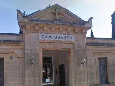 Cimitero di Pezze di Greco